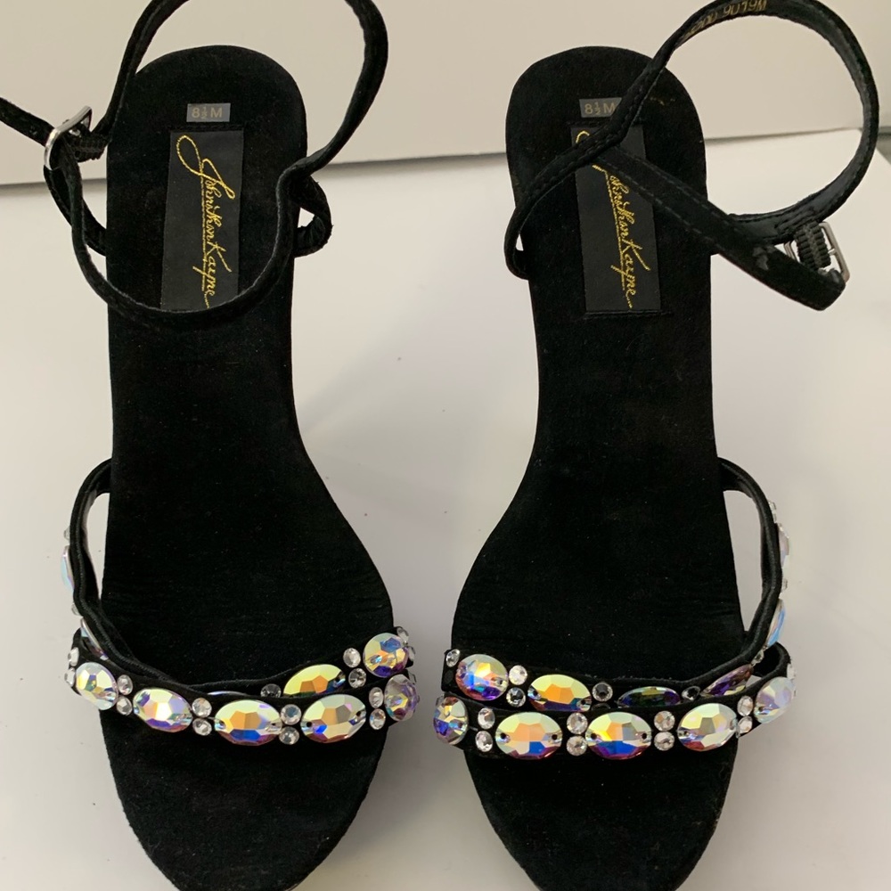 Evening shoes
